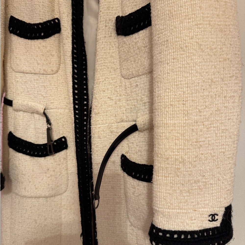 Chanel Cream and Black Blazer with Modern Minimalist Design